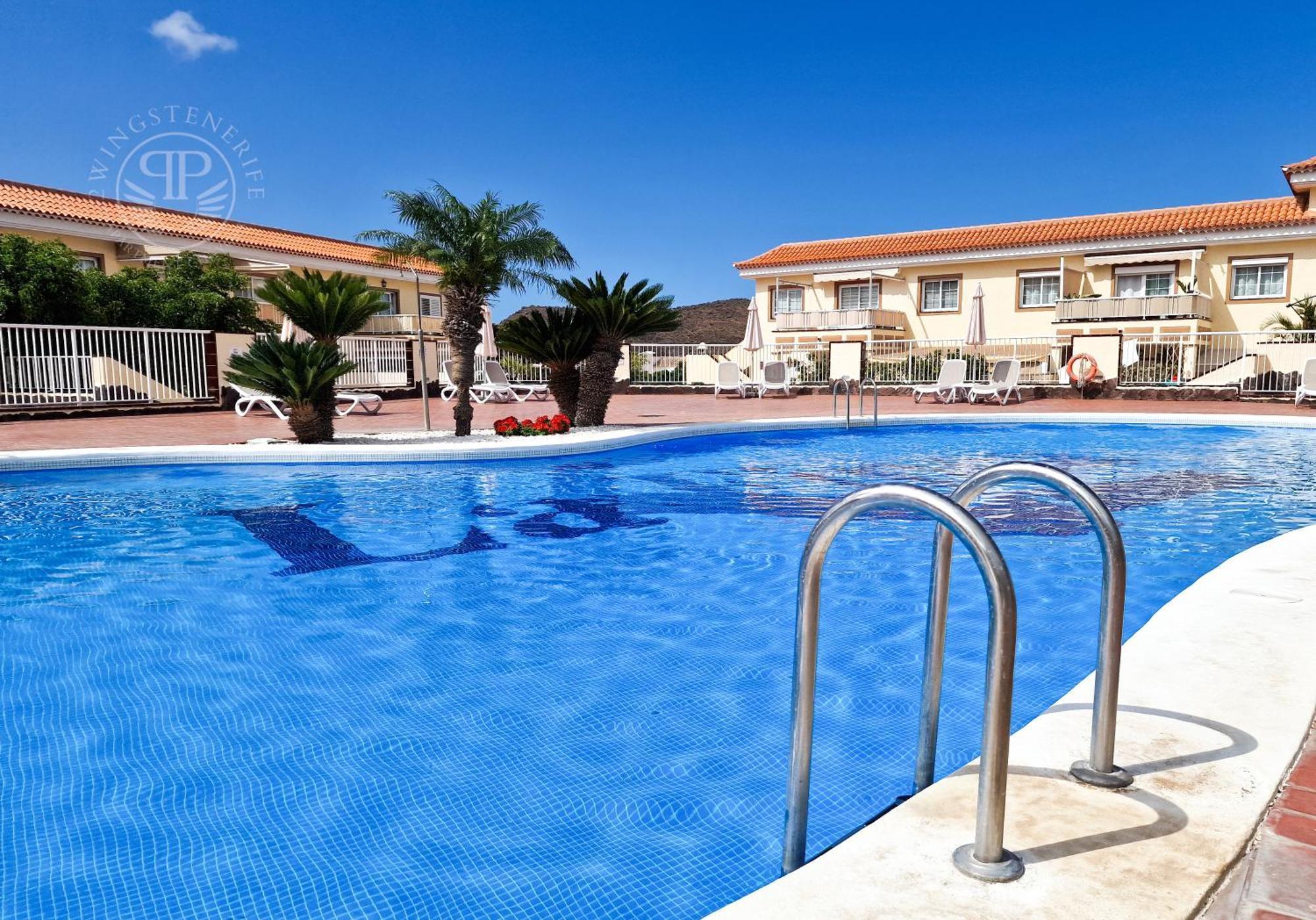 2 Wings Tenerife - Apartment Chayofa Bagian luar foto